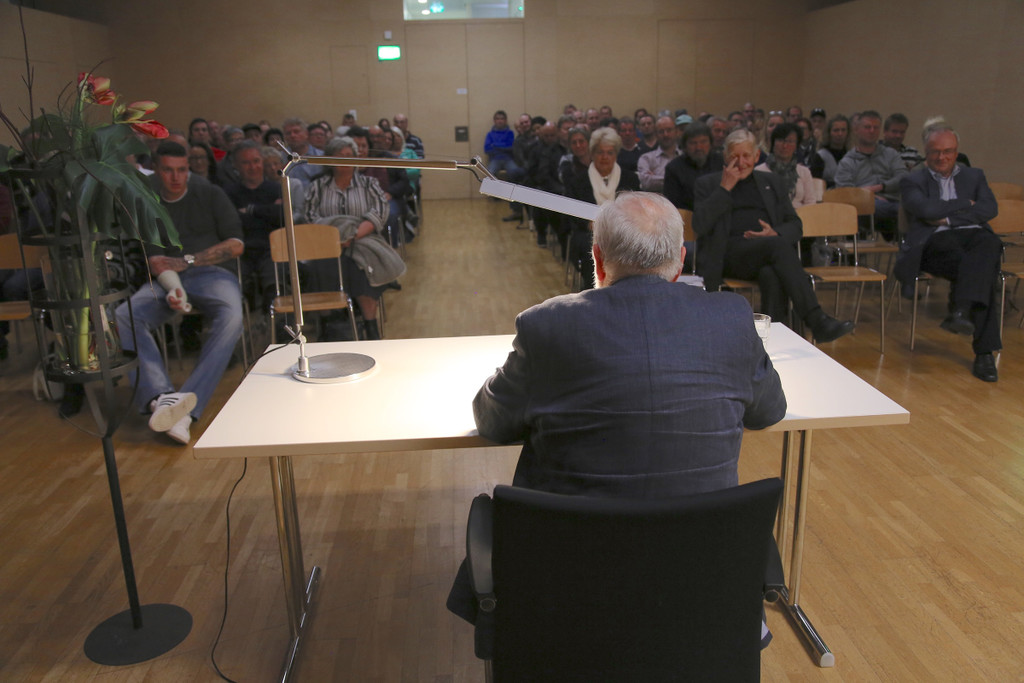 BK_Friends of ME Lesung Maehr 11.jpg