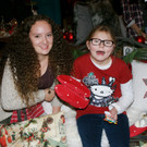 Vorfreude auf Weihnachten - Sophie und Amelie.JPG