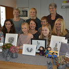 Freunde und Bekannte unterstützen Familie 