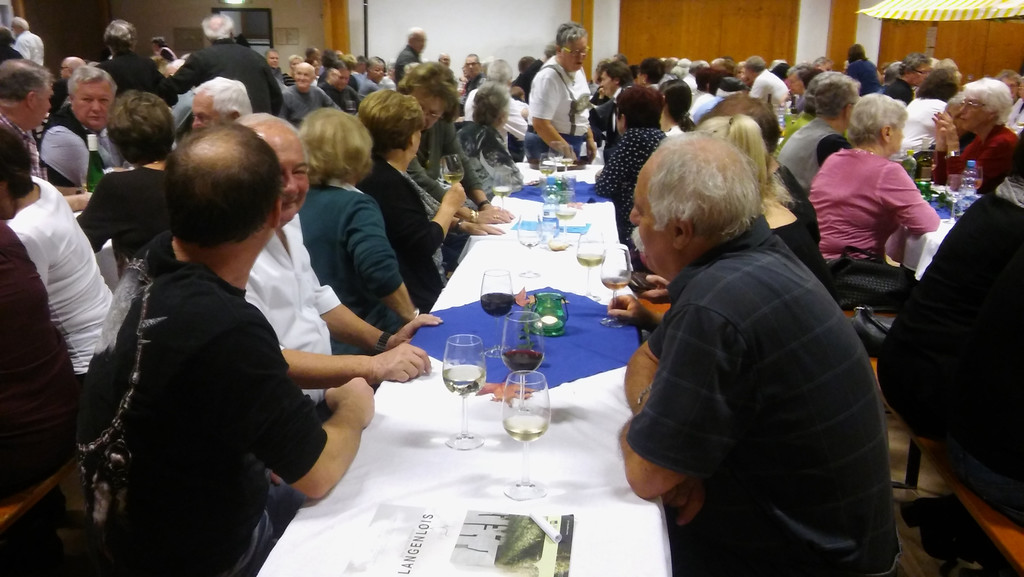 Weinfest in der Radlerhalle 19_11_2016   Bild 5.jpg