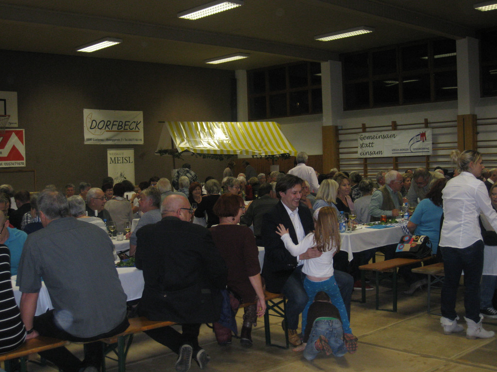 Weinfest in der Radlerhalle 19_11_2016   Bild 16.JPG