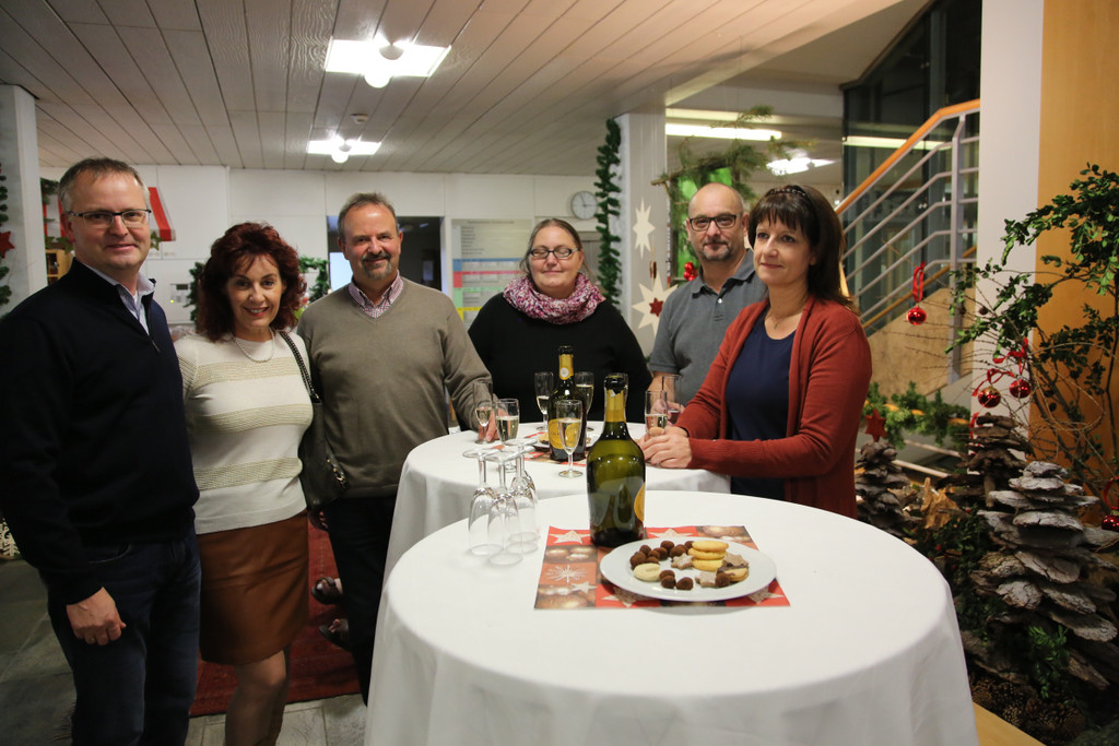 KOE_Adventmarkt Haus Schillerstrasse 17.jpg