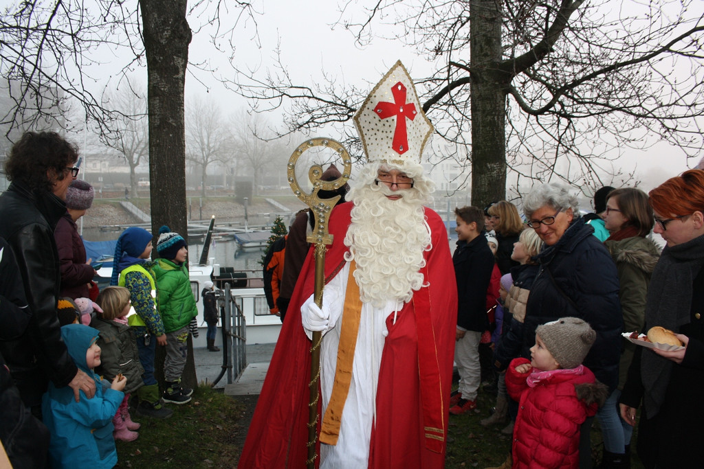 Lochau Adventzauber NIKOLAUSMARKT am SEE Termin 2016 _14_.JPG