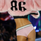 France_Victoria_27s_Secret_1.jpg