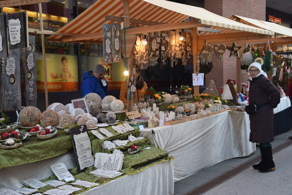 Advent Garnmarkt 2_12 _8_.JPG