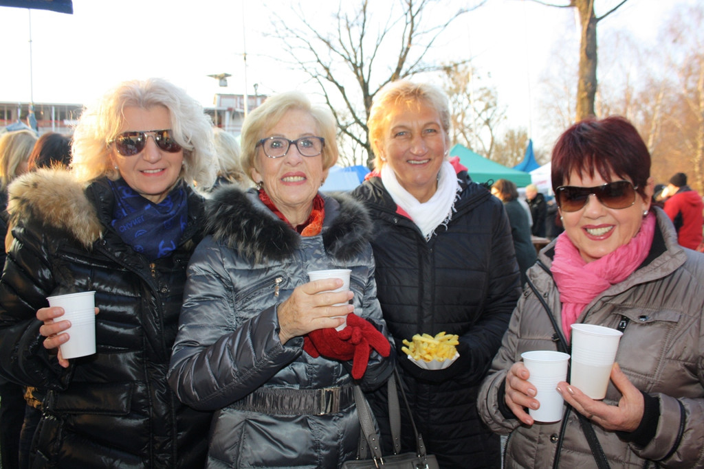 Adventzauber NIKOLAUSMARKT am See 04-12-2016 _36_.JPG