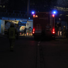 Kleintransporter steckt fest
