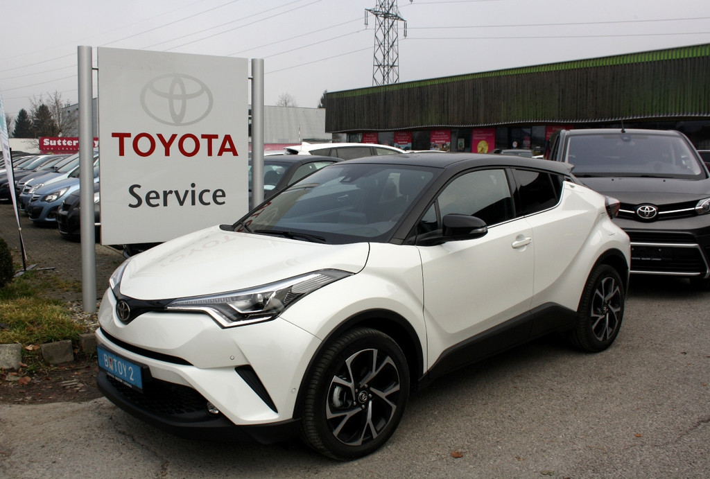 Toyota Premiere C-HR SUV neu 08-12-2016 _20_.JPG
