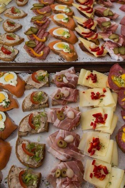 einweihungspartylindohus1.jpg