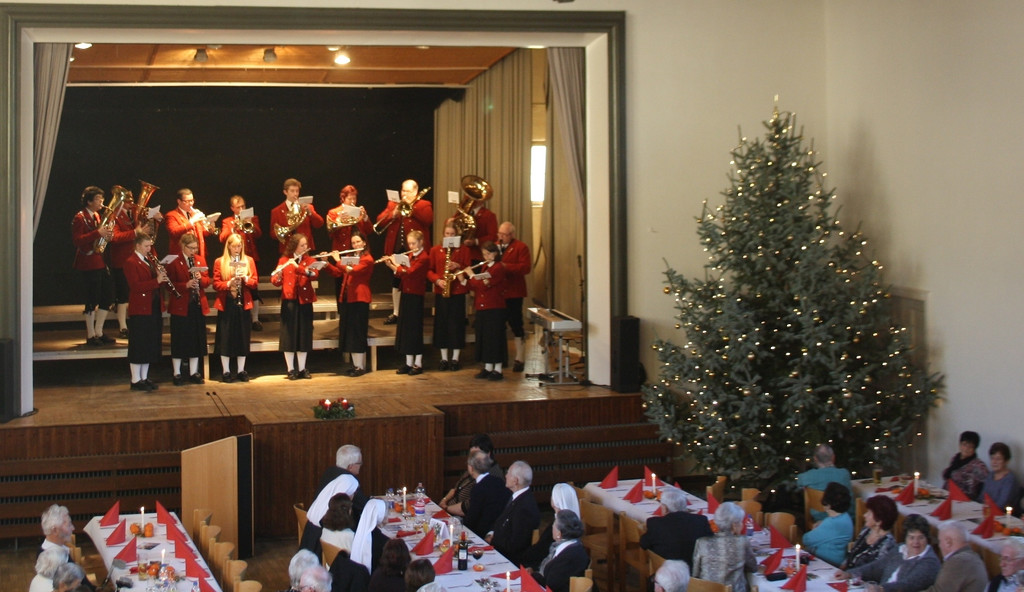 Senioren ADVENTFEIER A Programm 2016 _1_.JPG