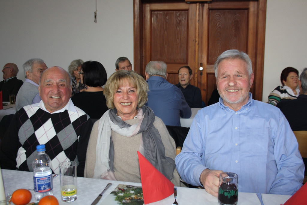 Senioren ADVENTFEIER B Menschen 10-12-2016 _9_.JPG