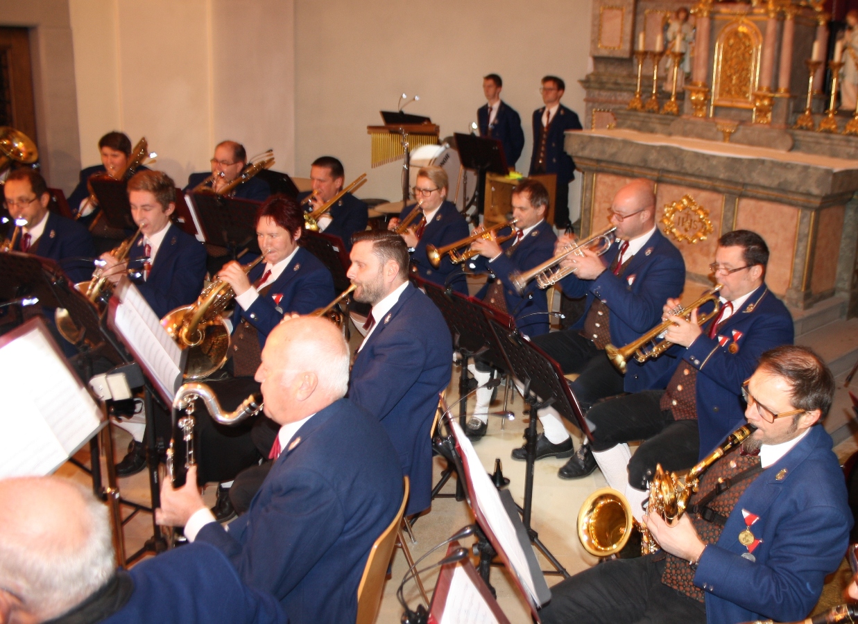 Musikverein Adventkonzert NACH 2016 _11_.JPG