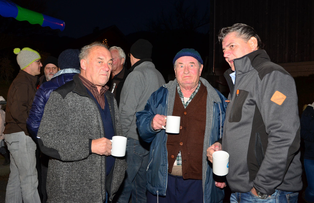 Advent Dafins 101216_20.JPG