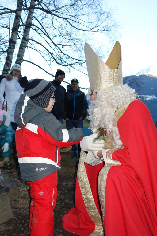 Nikolausfeier im Wald am 2_12 _161_.JPG