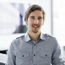 Freut sich über die klimaaktiv-Auszeichnung für das Projekt Schelling Anlagenbau: Thomas Rhomberg, Bereichsleiter i R energie. (