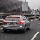 Volvo-Kolonne auf der a14