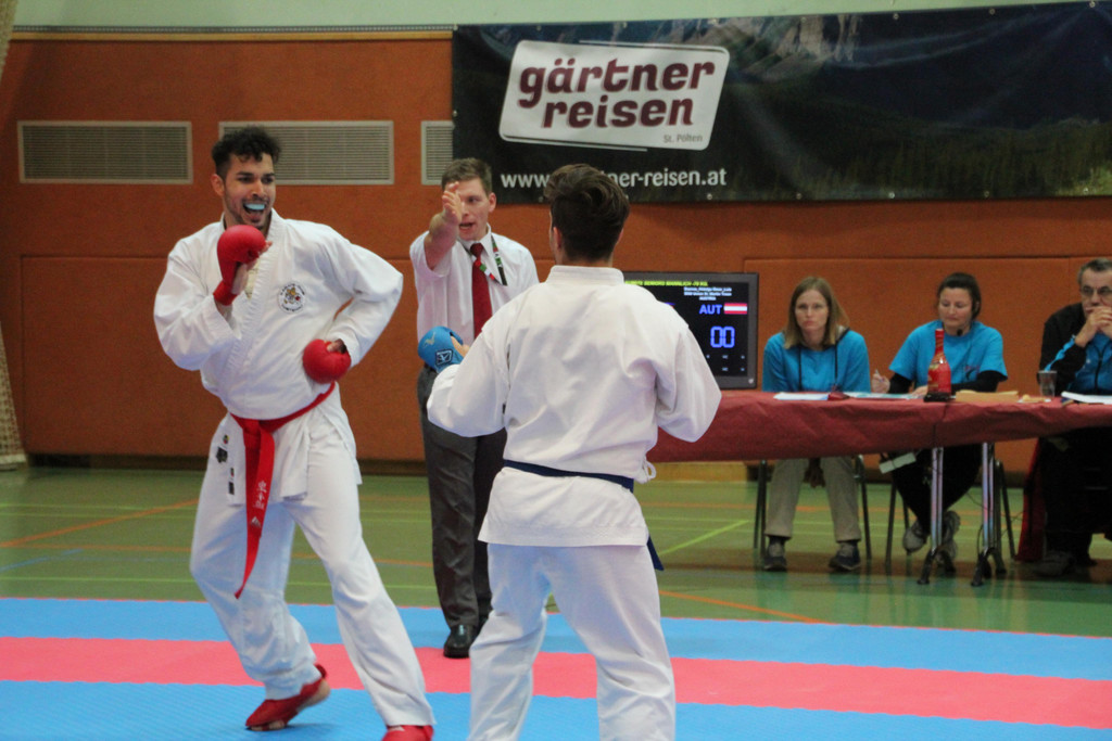 Chris Baumgartner nach langer Wettkampfpause wiedeer erstmals im Einsatz.jpg