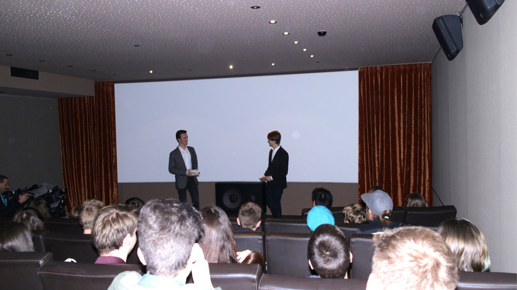KOE_Premiere Kleistadtkoenige 5.jpg