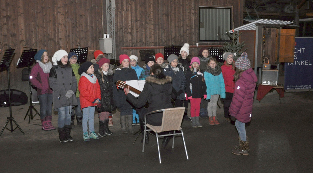 DSC_0200 Kinderchor gut.jpg