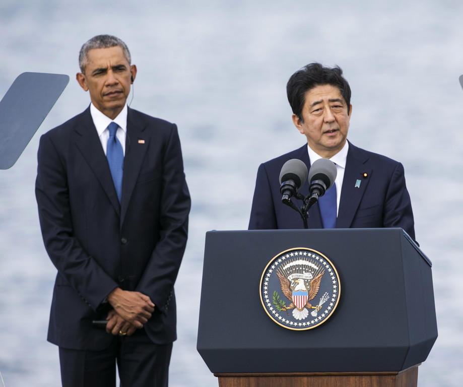 Pearl harbor abe obama _59_.jpg