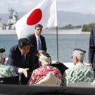 Pearl harbor abe obama _2_.jpg