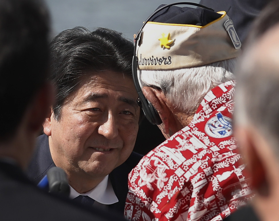 Pearl harbor abe obama _5_.jpg