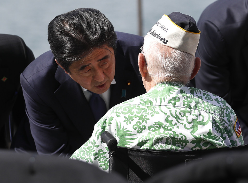 Pearl harbor abe obama _6_.jpg