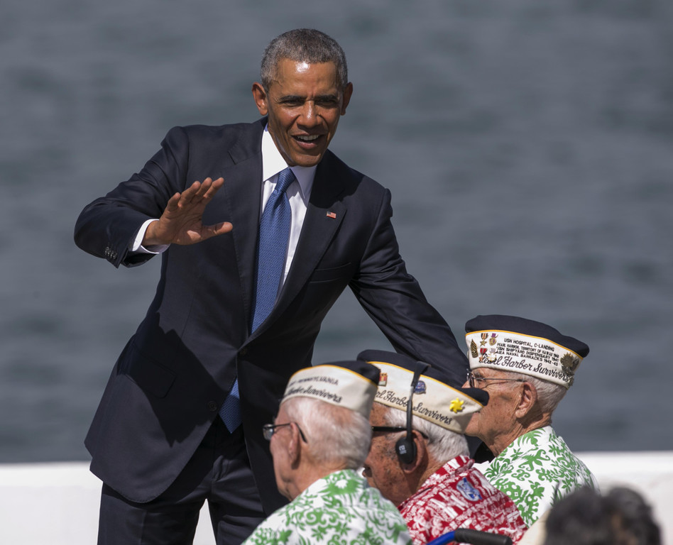 Pearl harbor abe obama _23_.jpg