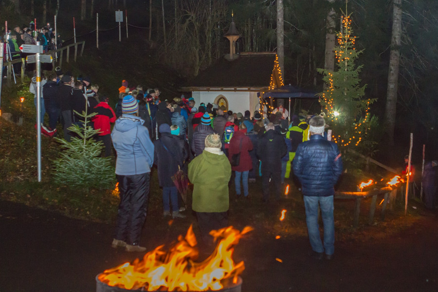 20161226_Waldweihnacht_006.jpg