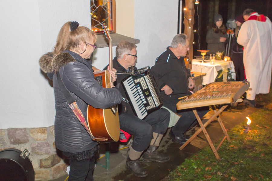 20161226_Waldweihnacht_015.jpg