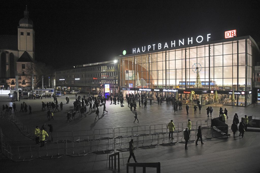 Germany_New_Year_Cologne_46579.jpg