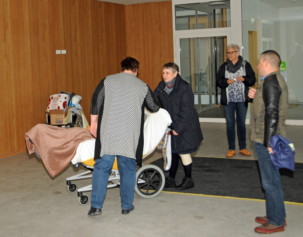 Pflegeheim u__bersiedelt 10-01-2017 32.jpg