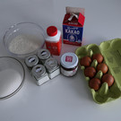 Echt tierische Sahne-Marmelade-Roulade 