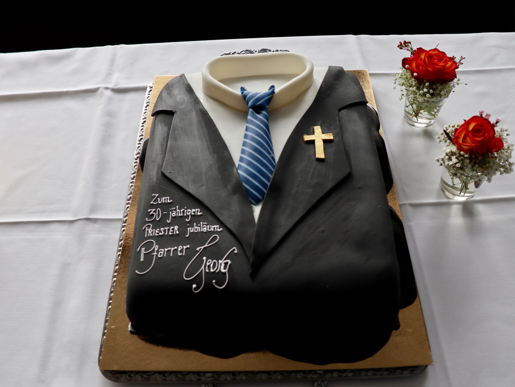 KOE_30-jaehriges Priesterjubilaum Pfarrer Georg 14.jpg