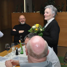 Fahnenpatin Antonia Winkel dankt f__r das Wohlwollen der S__ngerschar.JPG