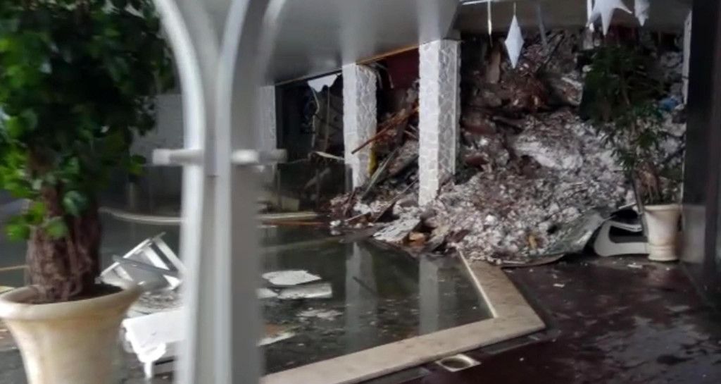 Italy_Quake_Avalanche_16737.jpg