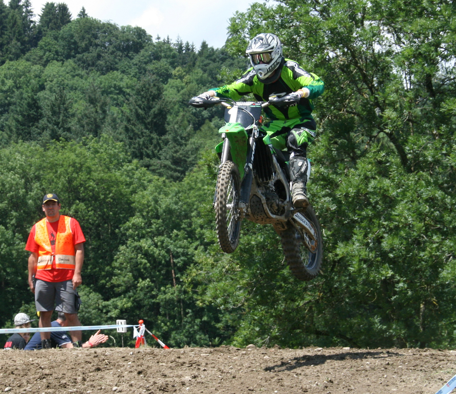 Moto Cross 3  09 210_jpg-1278246583