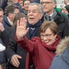 Angelobung Bundespr__sident Alexander van der Bellen-Burggarten _43 von 48_.jpg