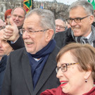 Angelobung Bundespr__sident Alexander van der Bellen-Burggarten _45 von 48_.jpg