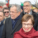 Angelobung Bundespr__sident Alexander van der Bellen-Burggarten _46 von 48_.jpg