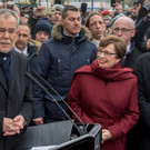 Bundespr__sident Alexander van der Bellen - Heldenplatz _18 von 119_.jpg