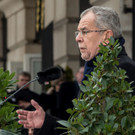 Bundespr__sident Alexander van der Bellen - Heldenplatz _51 von 119_.jpg