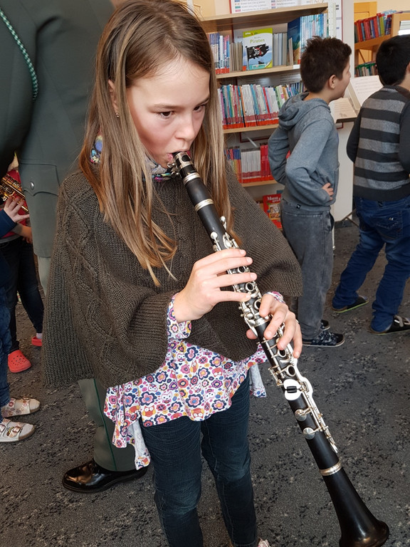 Musikverein WERBUNG in der Schule Milit__rmusik C 25-01-2017 PR__SENTATION _3_.jpg