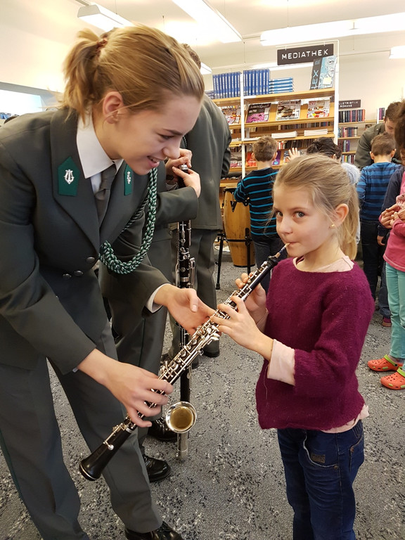 Musikverein WERBUNG in der Schule Milit__rmusik C 25-01-2017 PR__SENTATION _27_.jpg