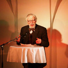 Auf der Spur der "totalen Religion"
