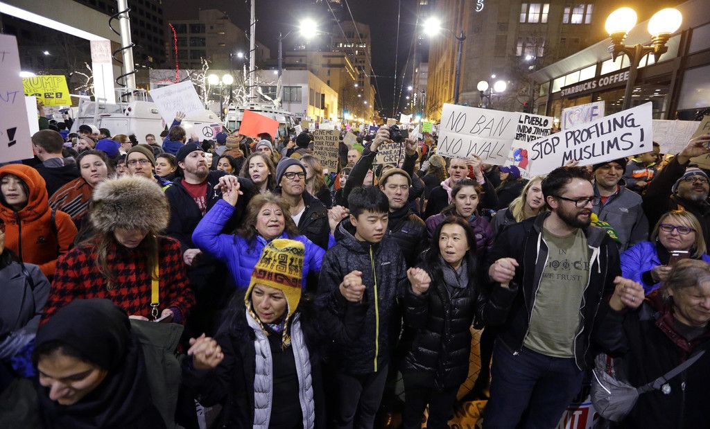 Trump_Refugees_Seattle_44157.jpg