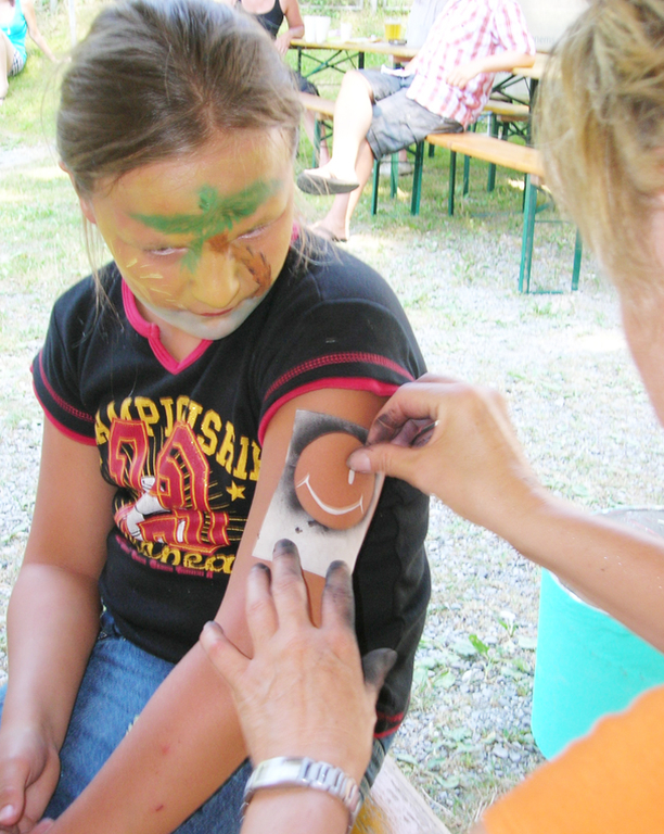 Auner9Smily_jpg-1278281295