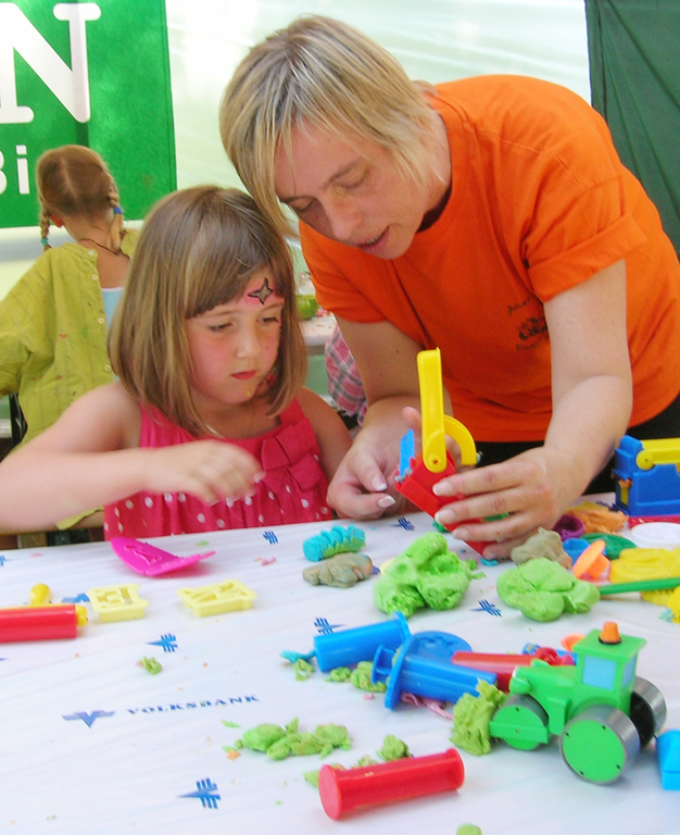 Auner5bKnete_jpg-1278281546