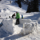 BK_Iglu bauen und rodeln Laterns 27.jpg