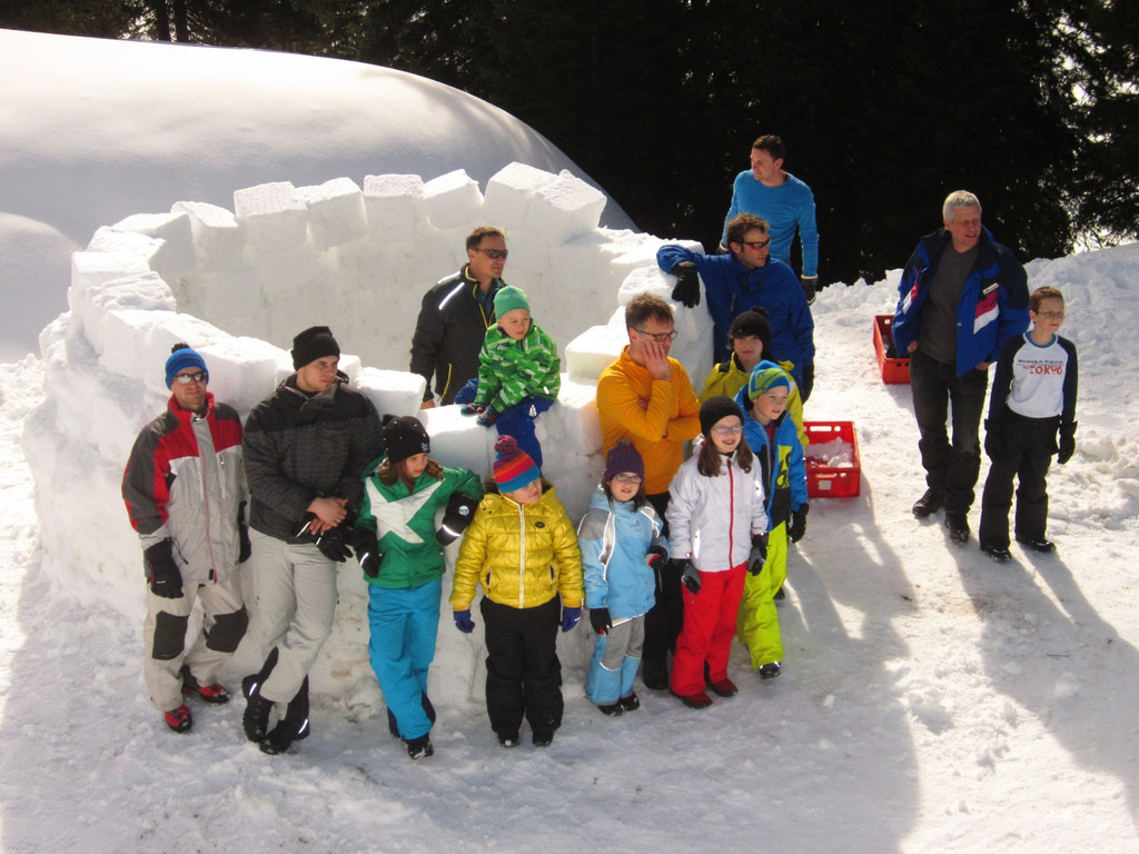 BK_Iglu bauen und rodeln Laterns 56.jpg